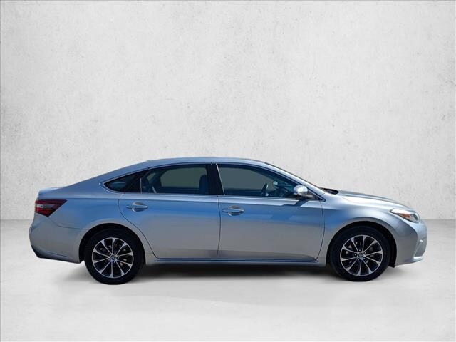 2017 Toyota Avalon