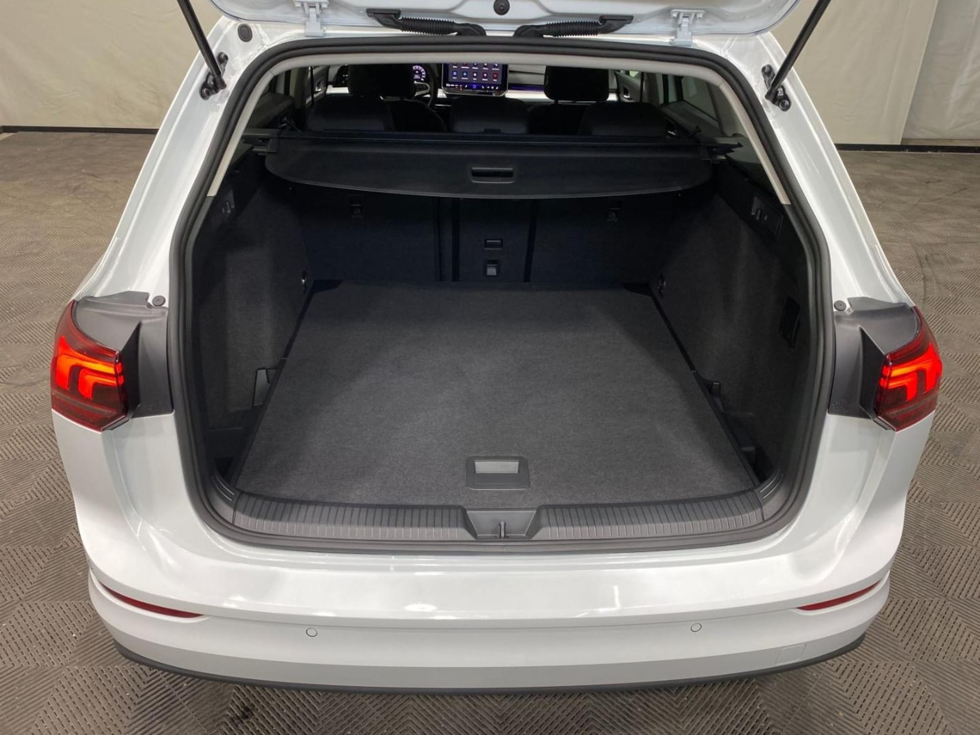 Volkswagen Golf Variant Life