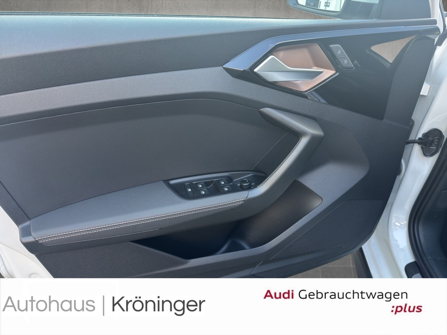 Bild über Audi A1 allstreet 30 TFSI Schaltgetriebe - für weitere Informationen kontaktieren Sie den Audi Partner