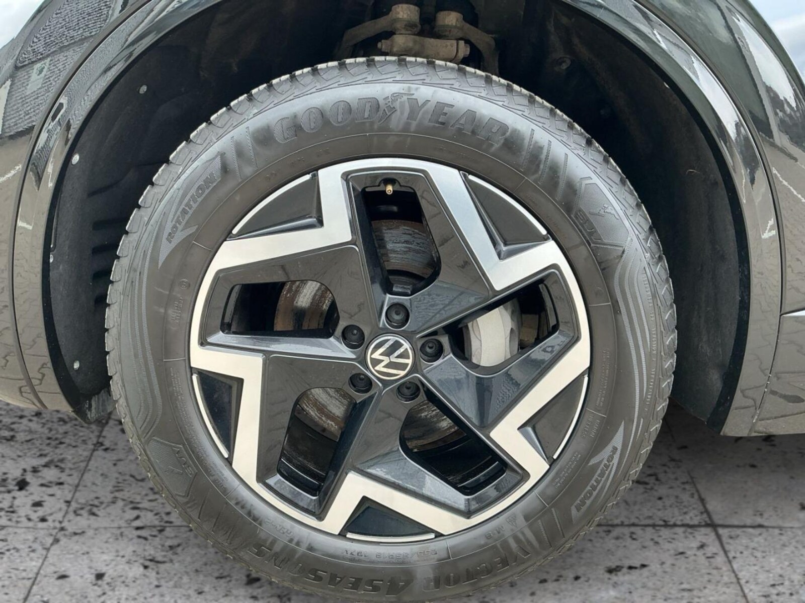 Volkswagen Touareg – Bild 7