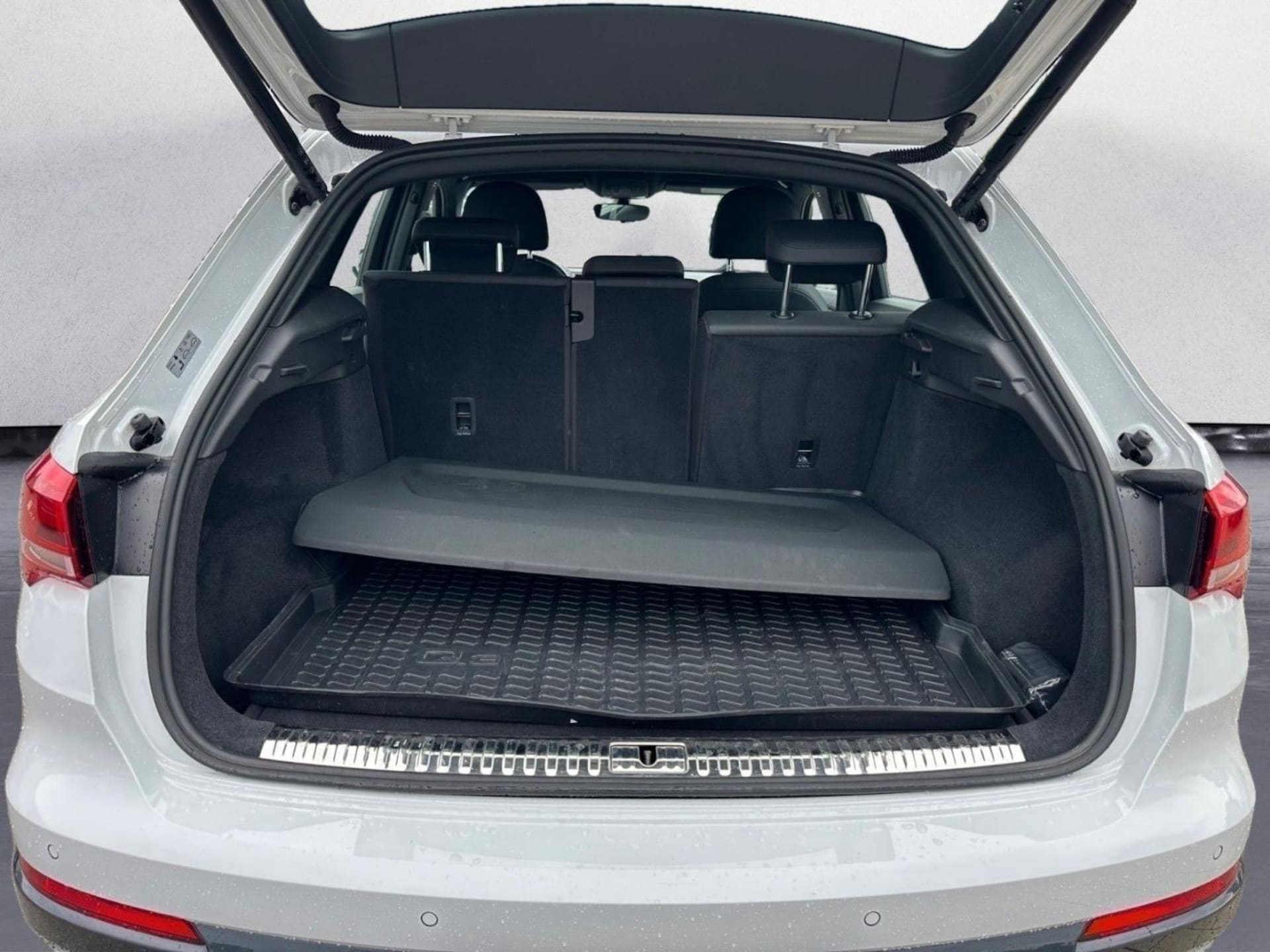Audi Q3 SUV advanced