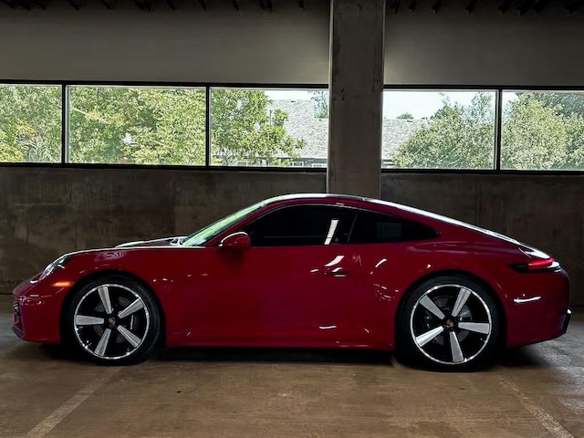 2025 Porsche