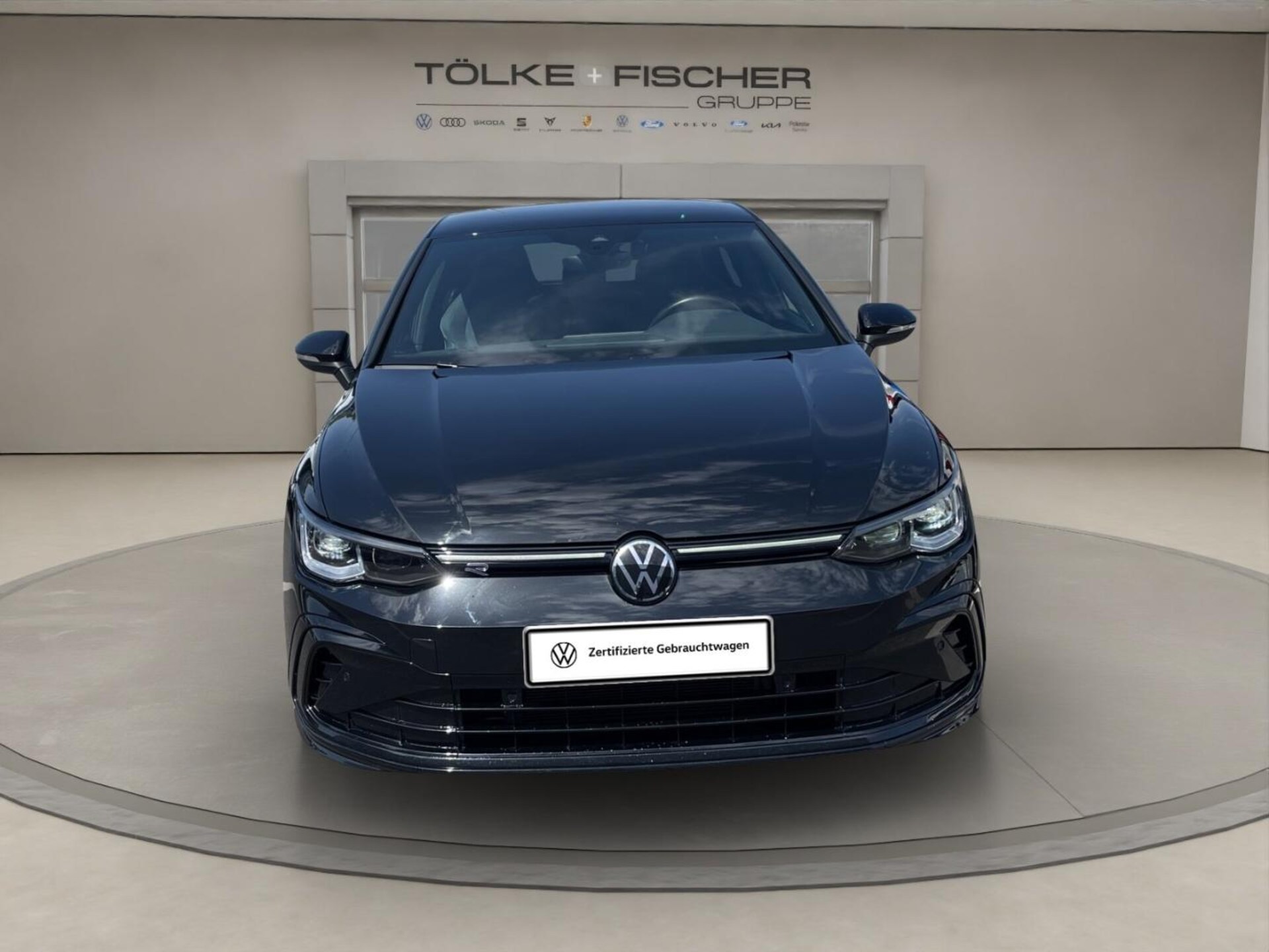 Volkswagen Golf R-Line