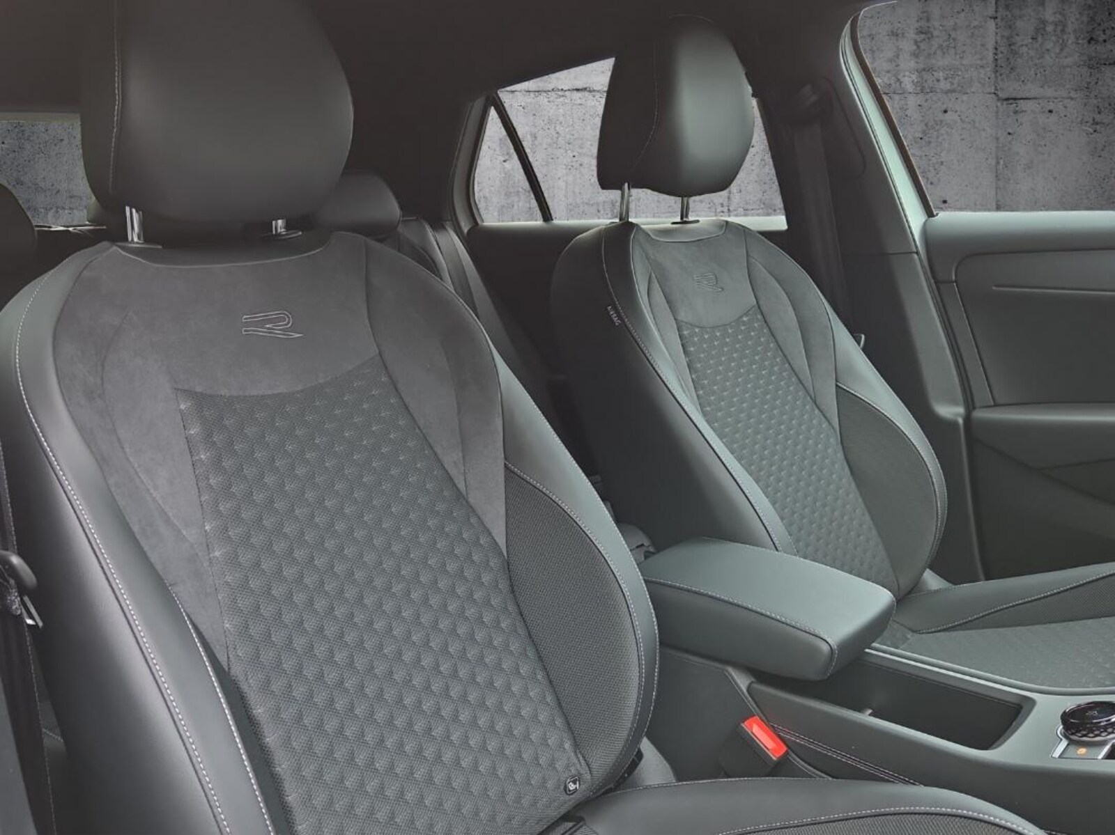Volkswagen T-Roc – Bild 12