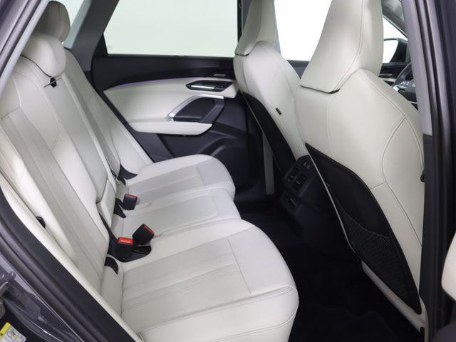2025 Audi New Q5 Premium Plus - Photo 14