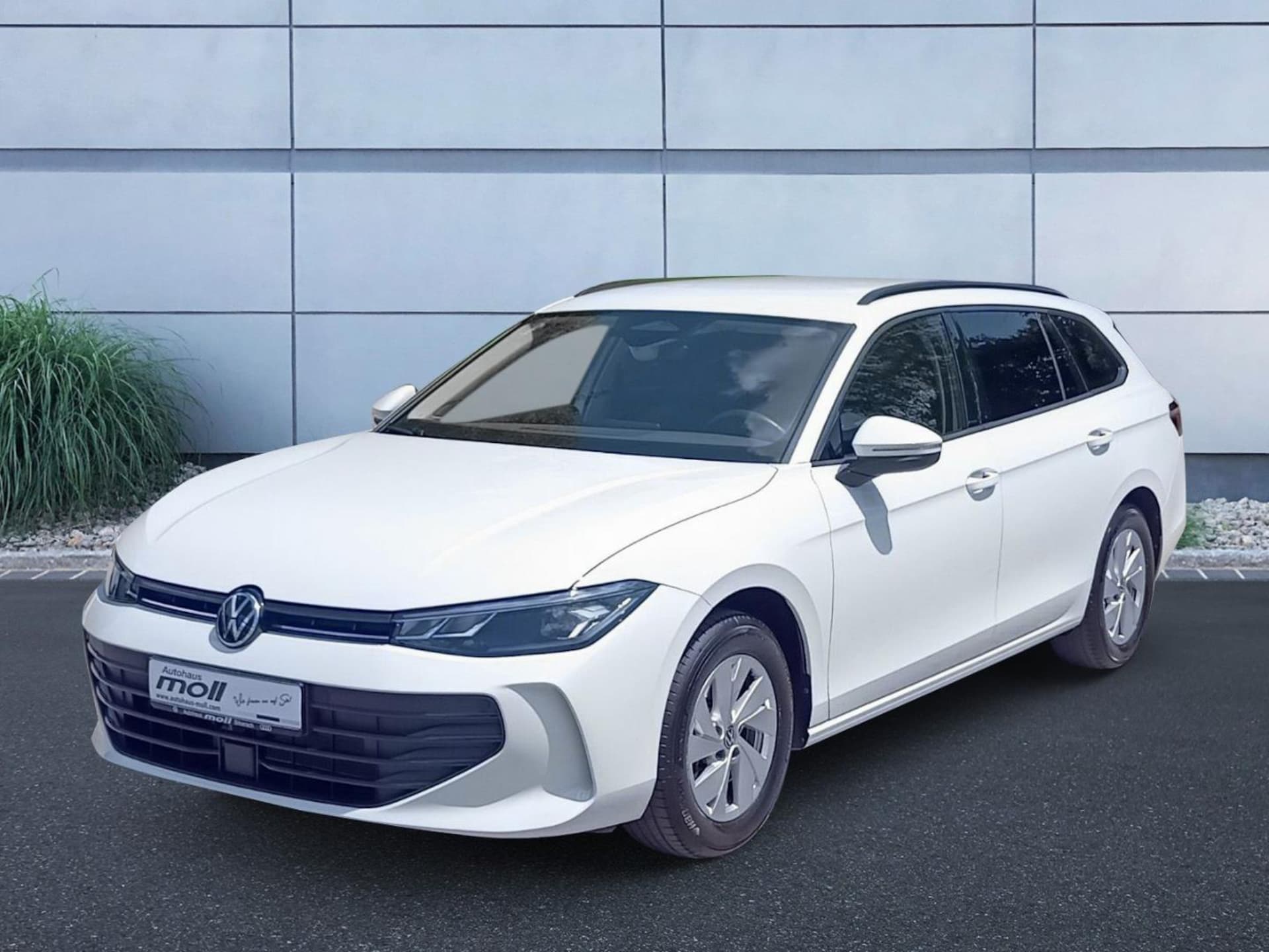 Volkswagen Passat Basis-Modell