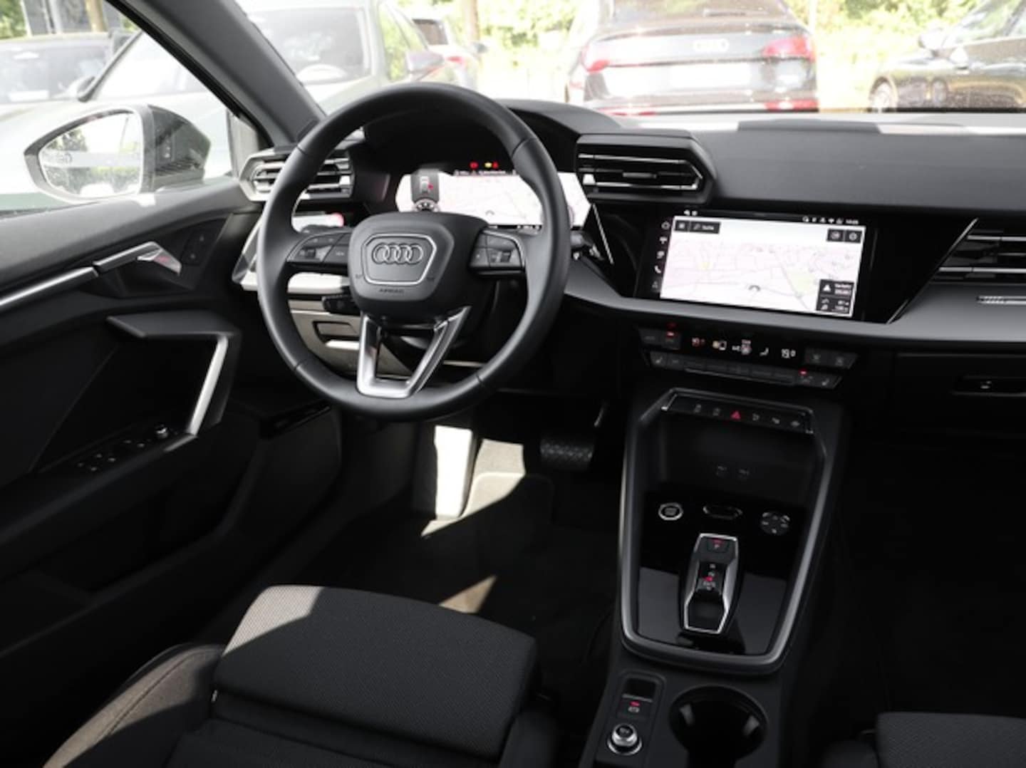 Bild über Audi A3 Sportback S line 35 TFSI S tronic - für weitere Informationen kontaktieren Sie den Audi Partner
