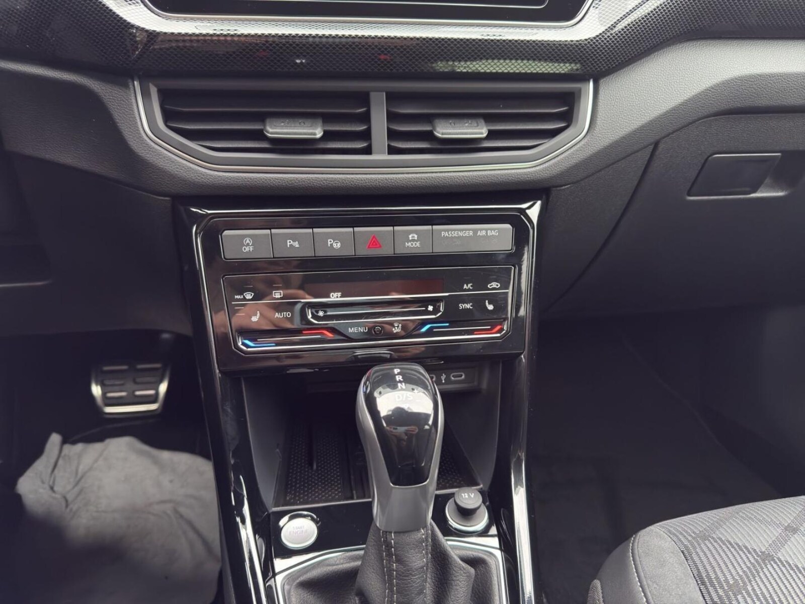 Volkswagen T-Cross – Bild 8