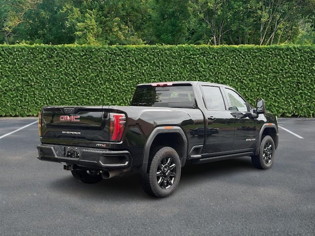 2024 GMC Sierra