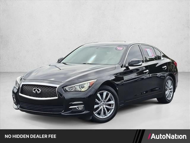 2015 Infiniti Q50