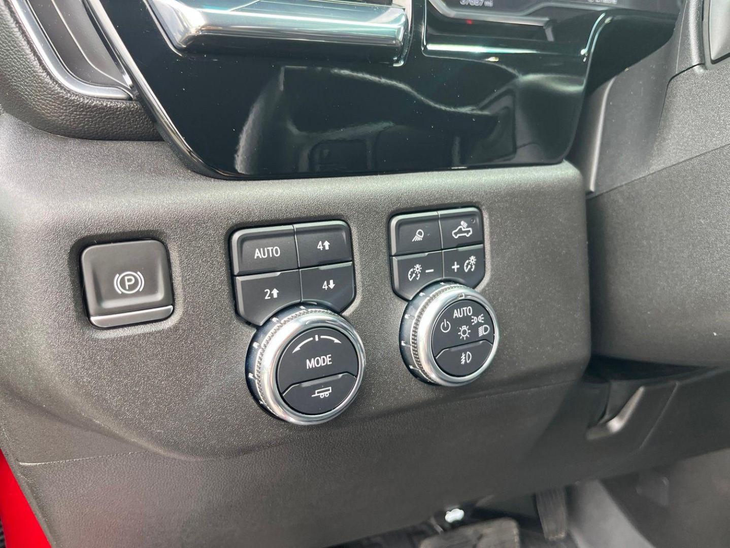 2024 GMC Sierra 2500HD SLT - Photo 15
