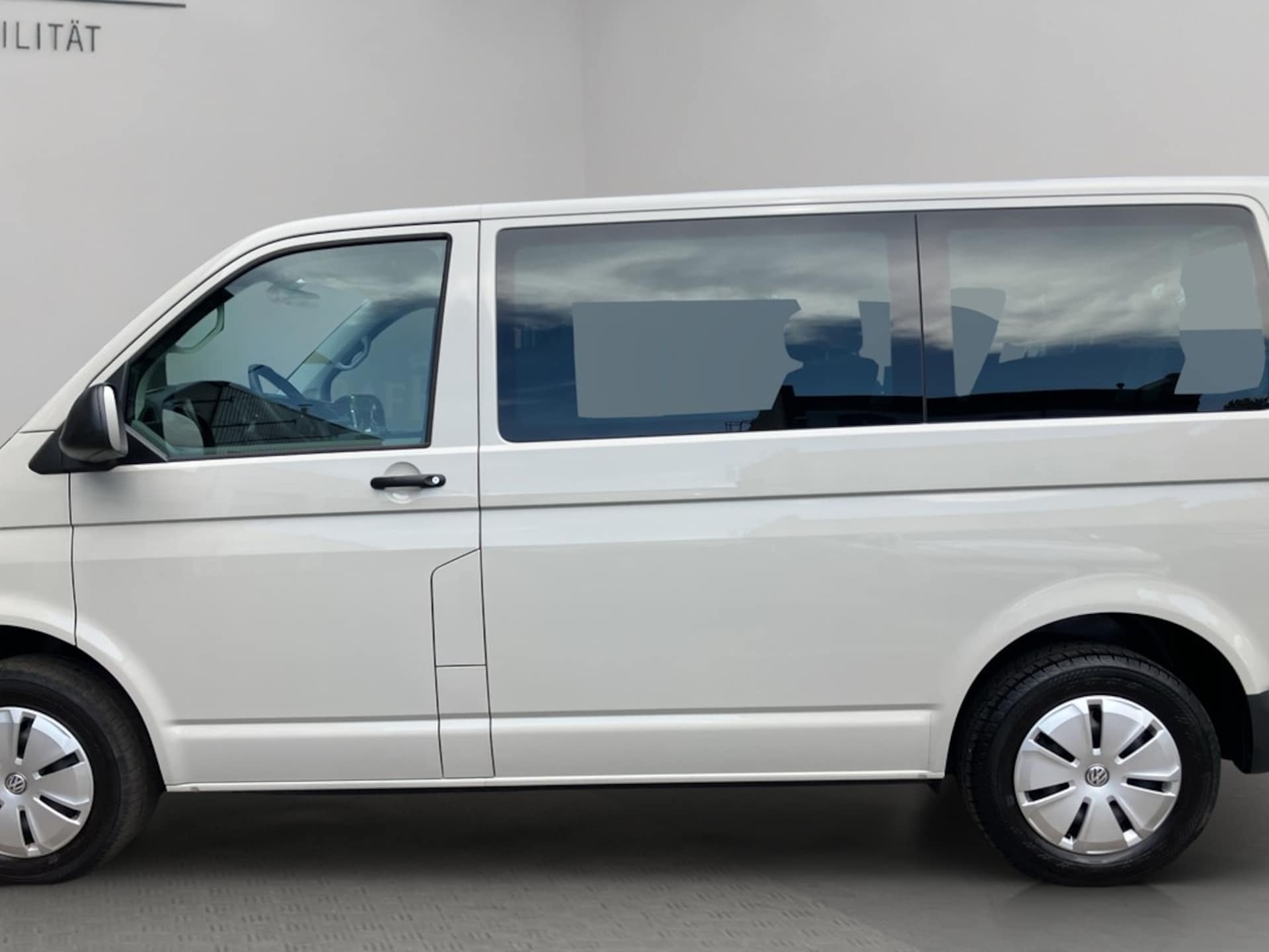 Volkswagen T6.1 Transporter Kombi kurzer Radstand