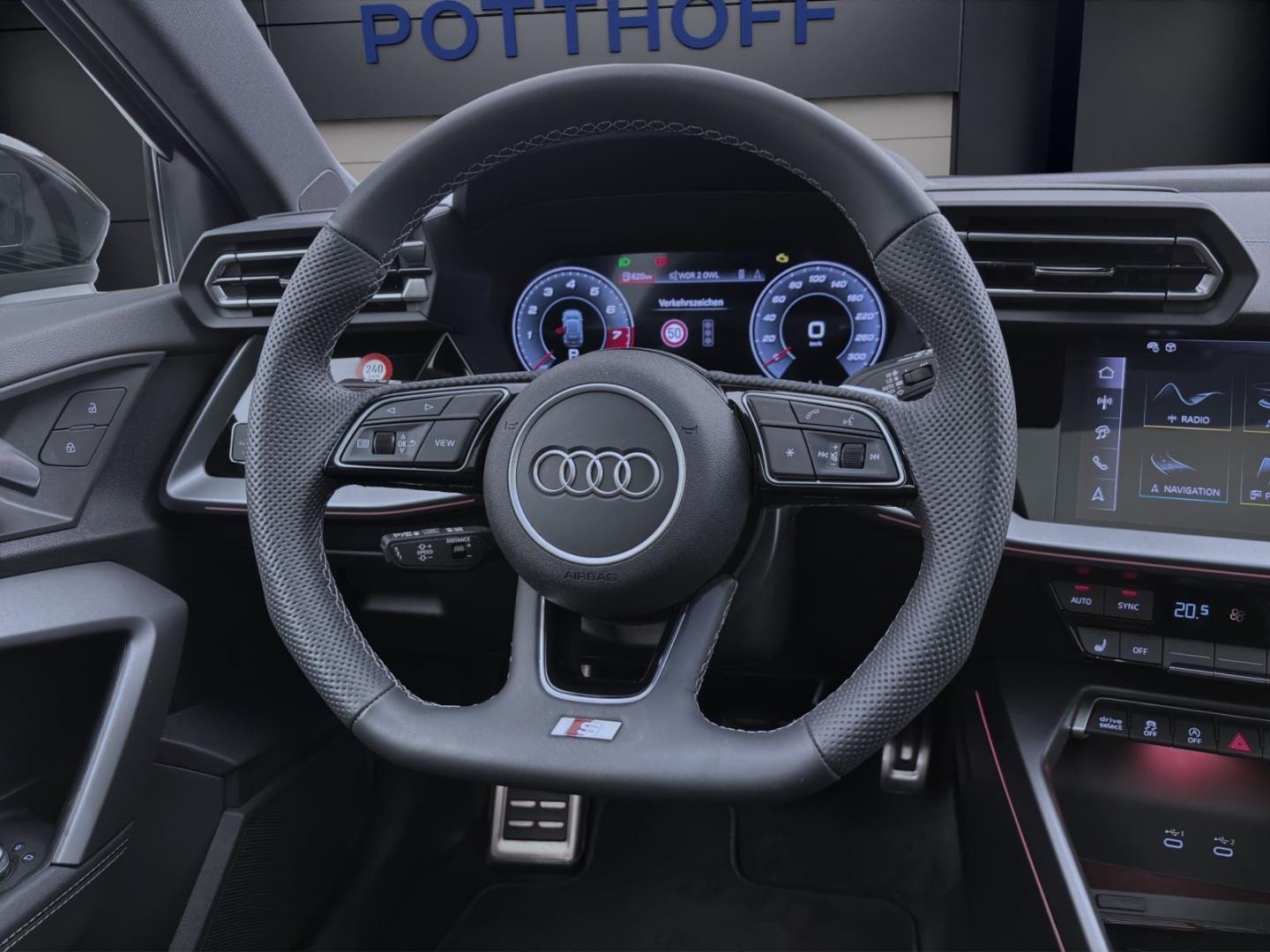 Bild über Audi S3 Sportback TFSI quattro S tronic - für weitere Informationen kontaktieren Sie den Audi Partner