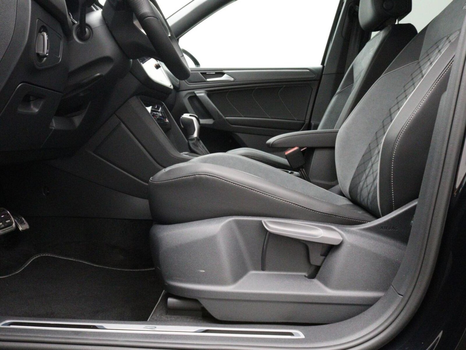 Volkswagen Tiguan Allspace – Bild 12