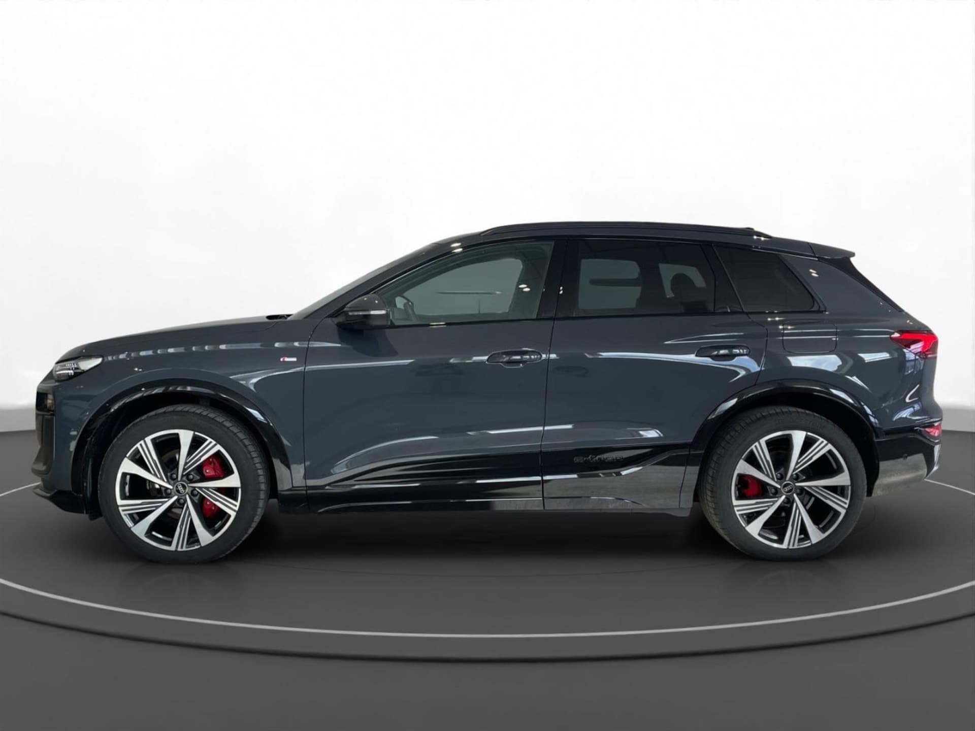 Audi Q6 SUV e-tron