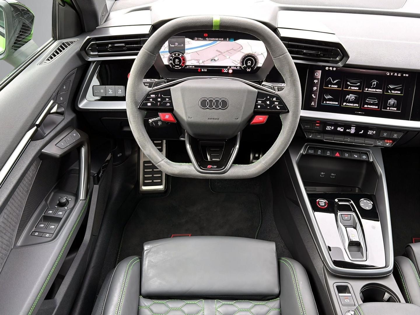 Bild über Audi RS 3 Sportback TFSI quattro S tronic - für weitere Informationen kontaktieren Sie den Audi Partner