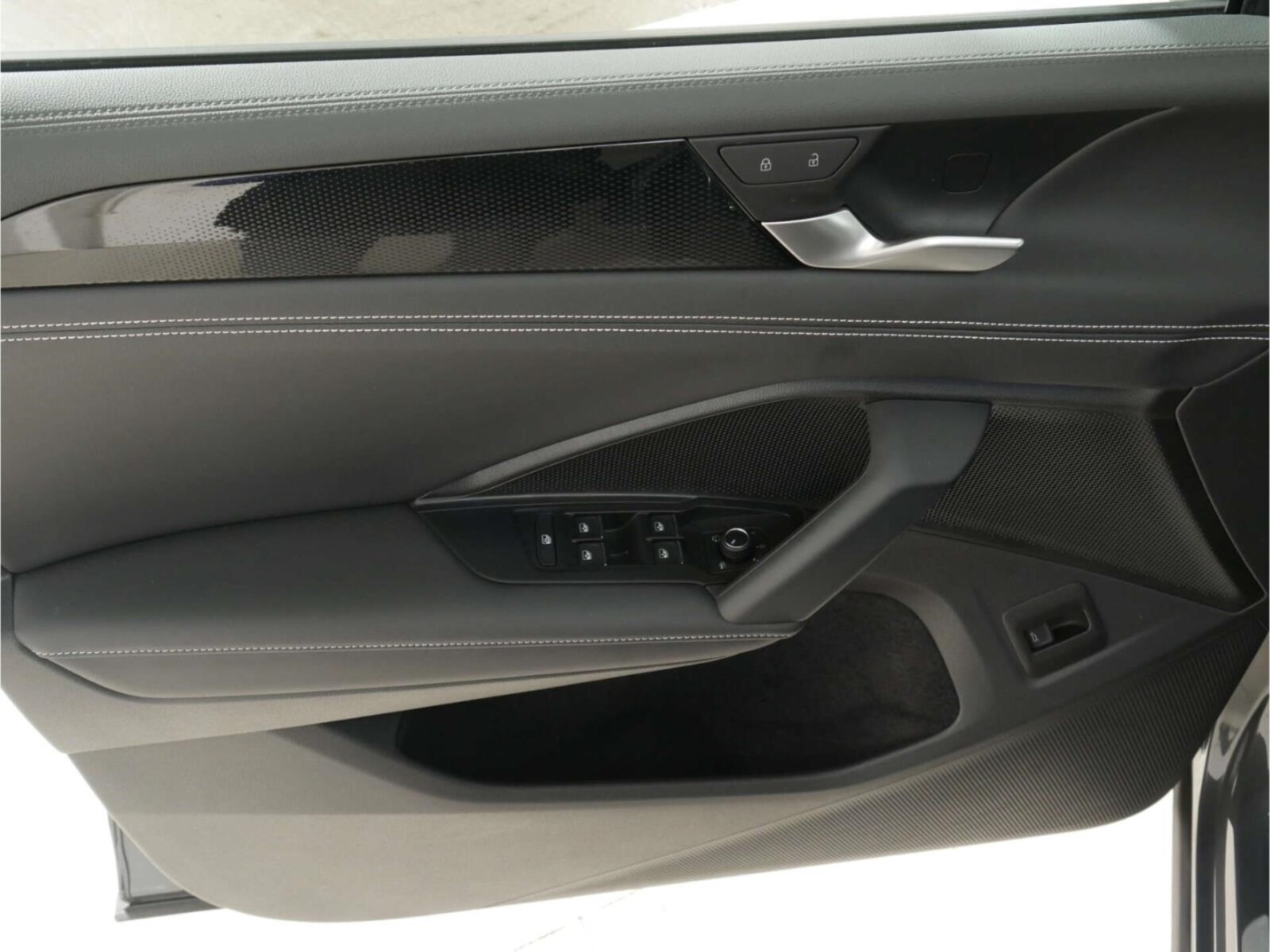 Volkswagen Tiguan – Bild 15