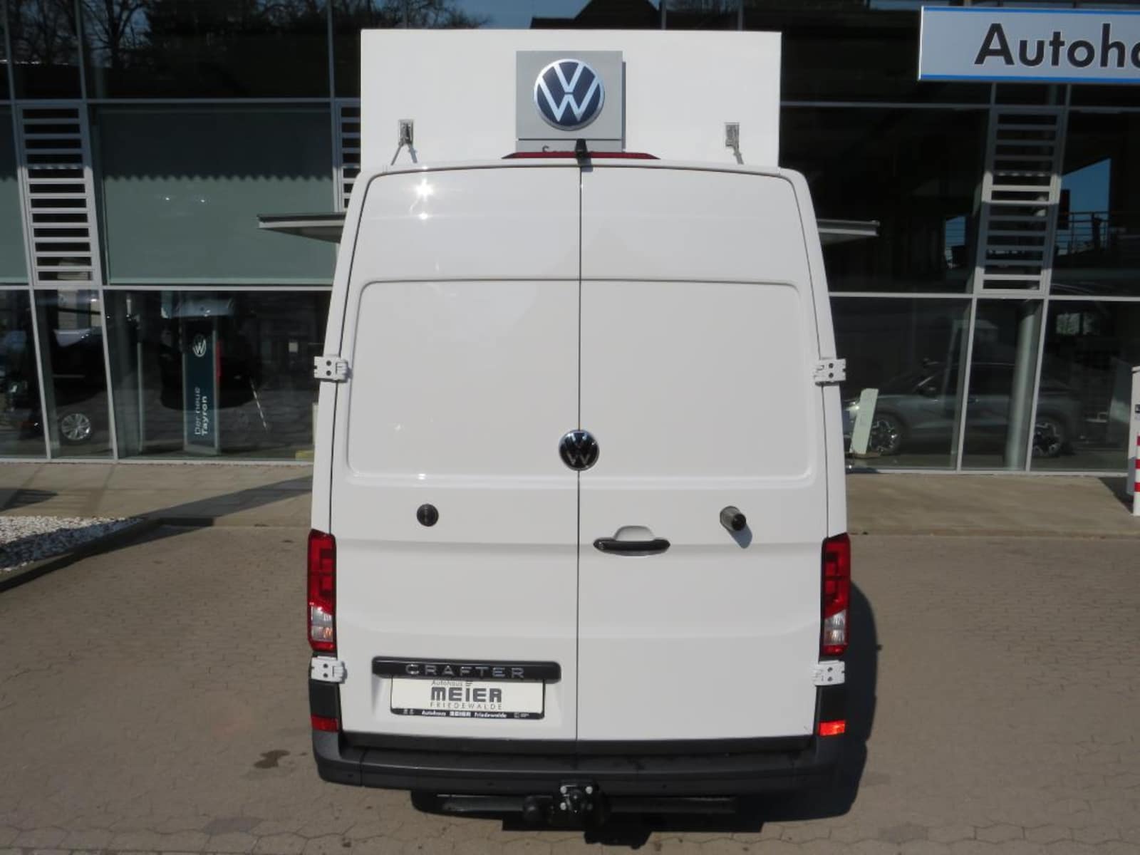 Volkswagen Crafter Kasten mittlerer Radstand – Bild 10