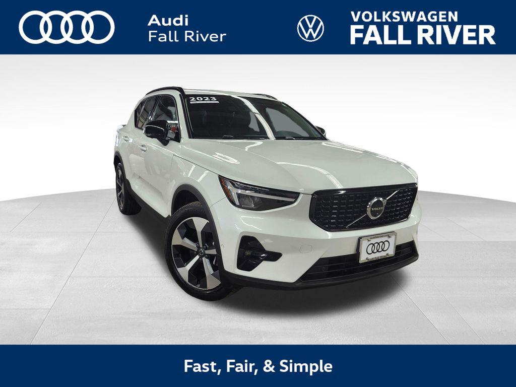 2023 Volvo XC40