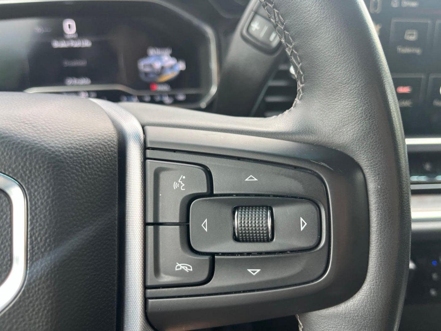2024 GMC Sierra 2500HD SLT - Photo 17