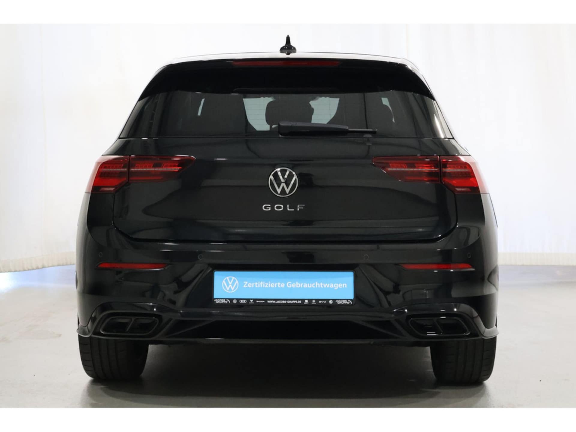 Volkswagen Golf R-Line