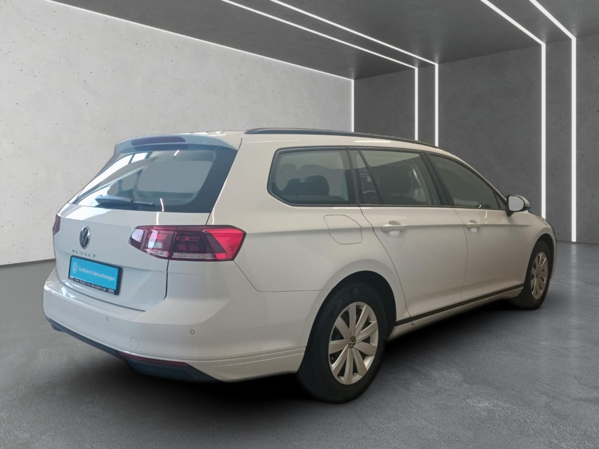 Volkswagen Passat Variant Basis-Modell