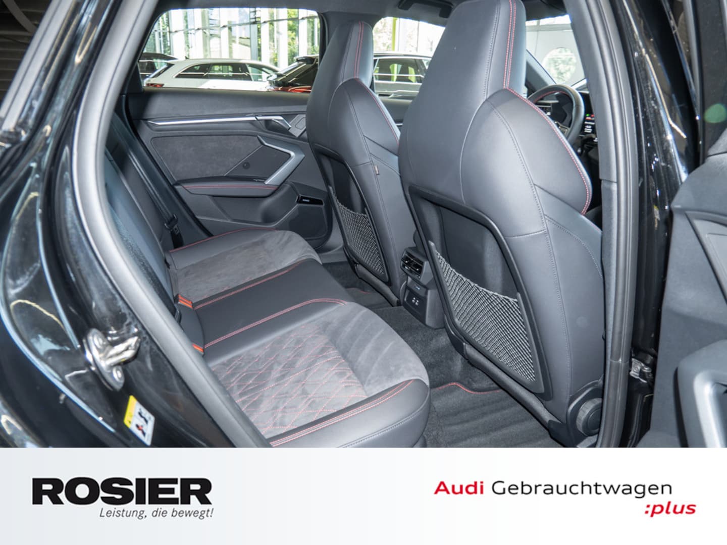 Bild über Audi S3 Sportback TFSI quattro S tronic - für weitere Informationen kontaktieren Sie den Audi Partner