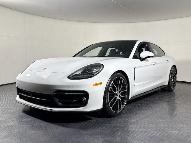 2023 Porsche Panamera