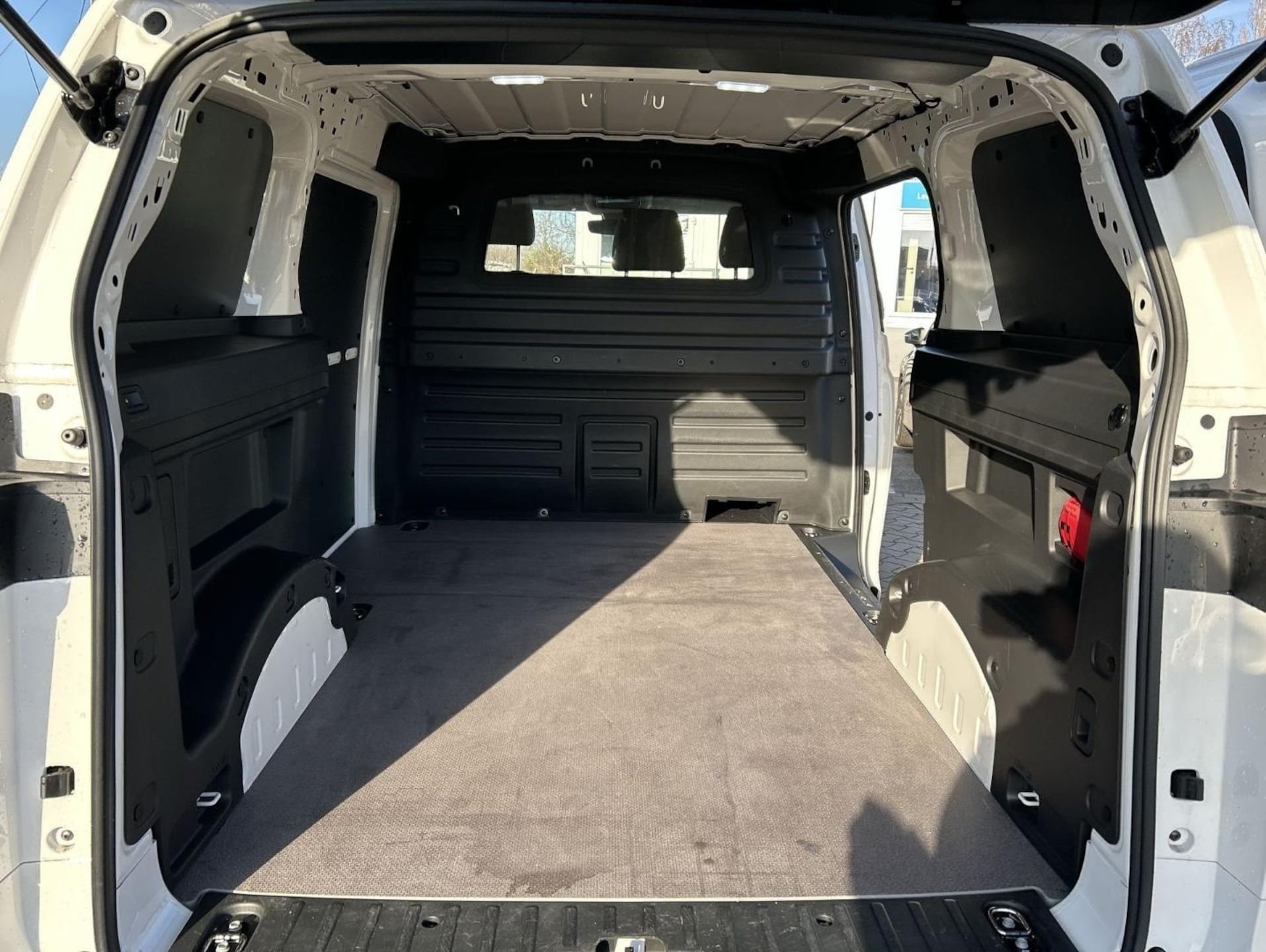 Volkswagen ID. Buzz Cargo Basis-Modell