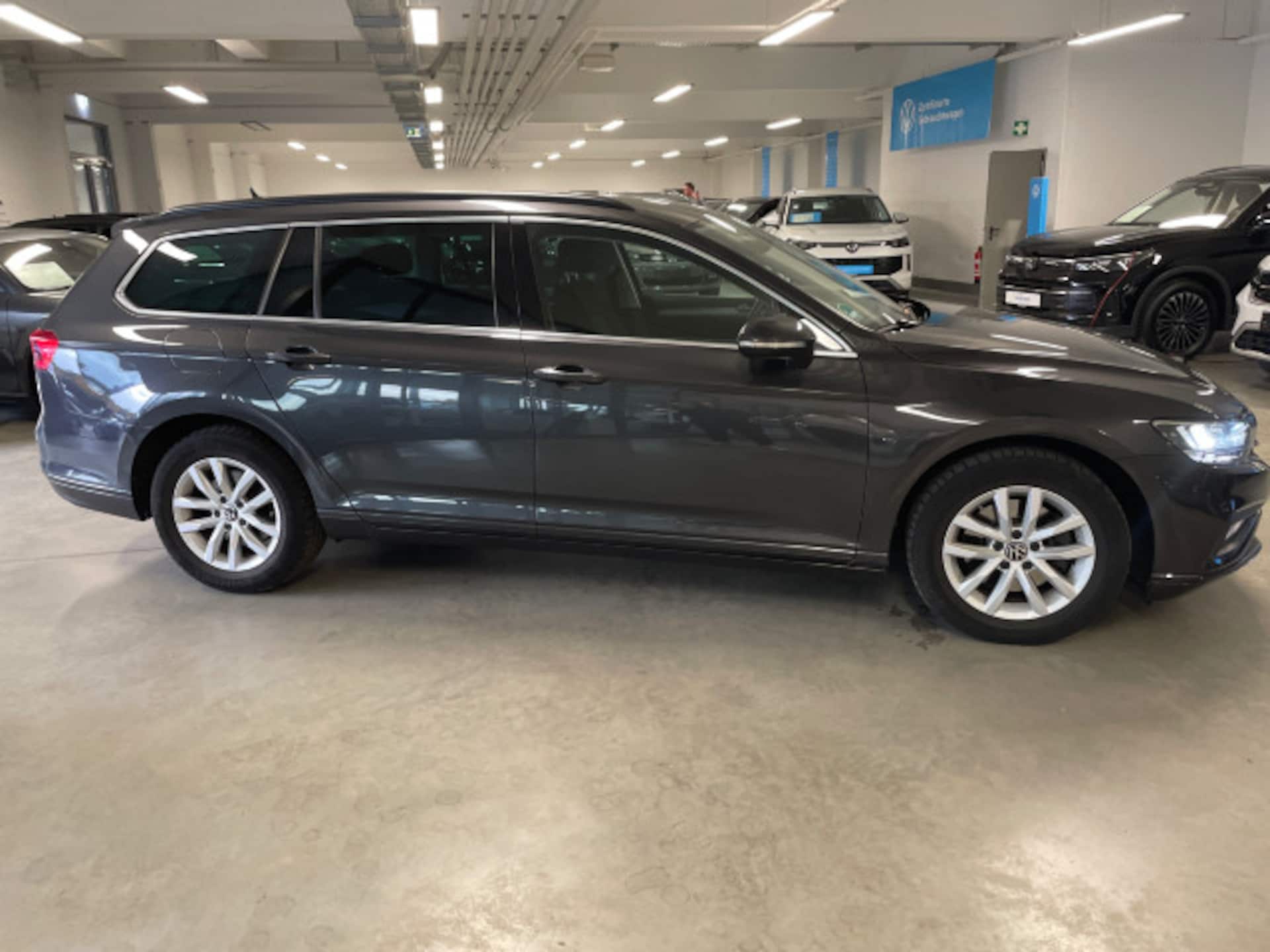 Volkswagen Passat Variant Business