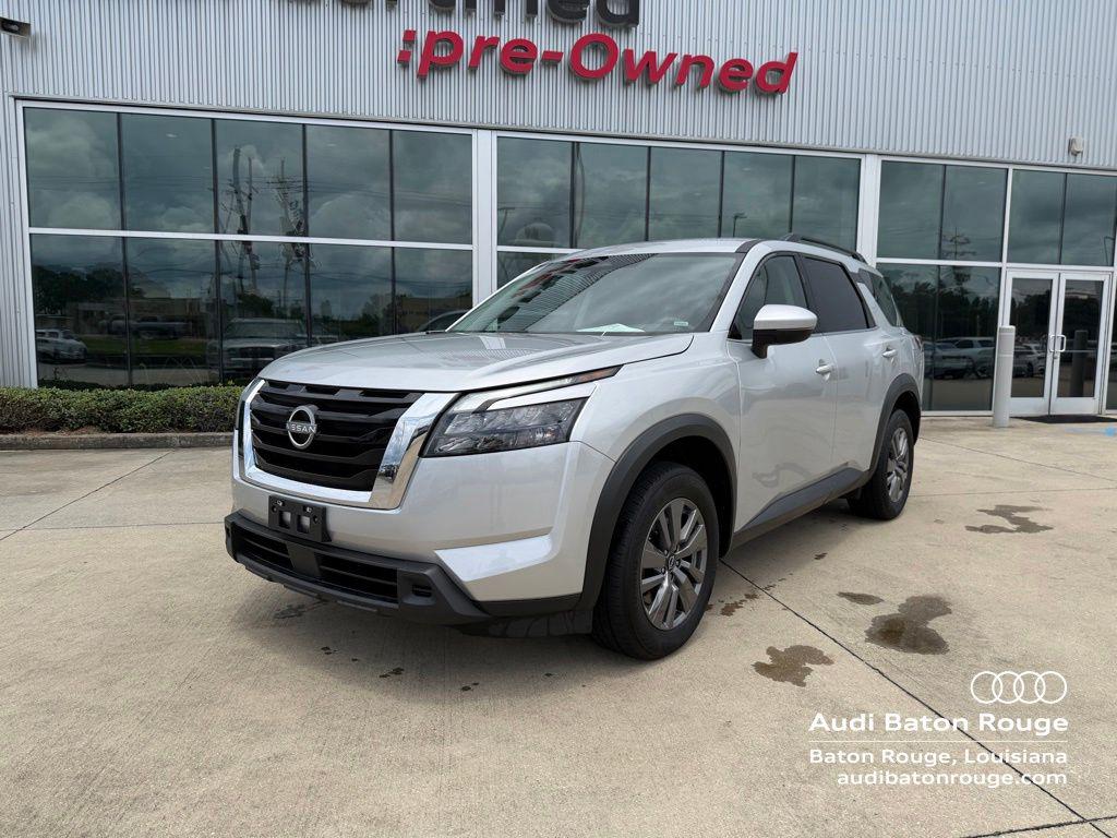2025 Nissan Pathfinder SV 2WD's photo