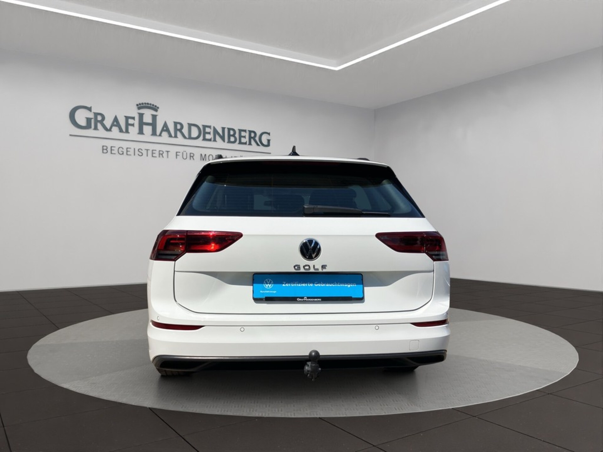 Volkswagen Golf Variant Life