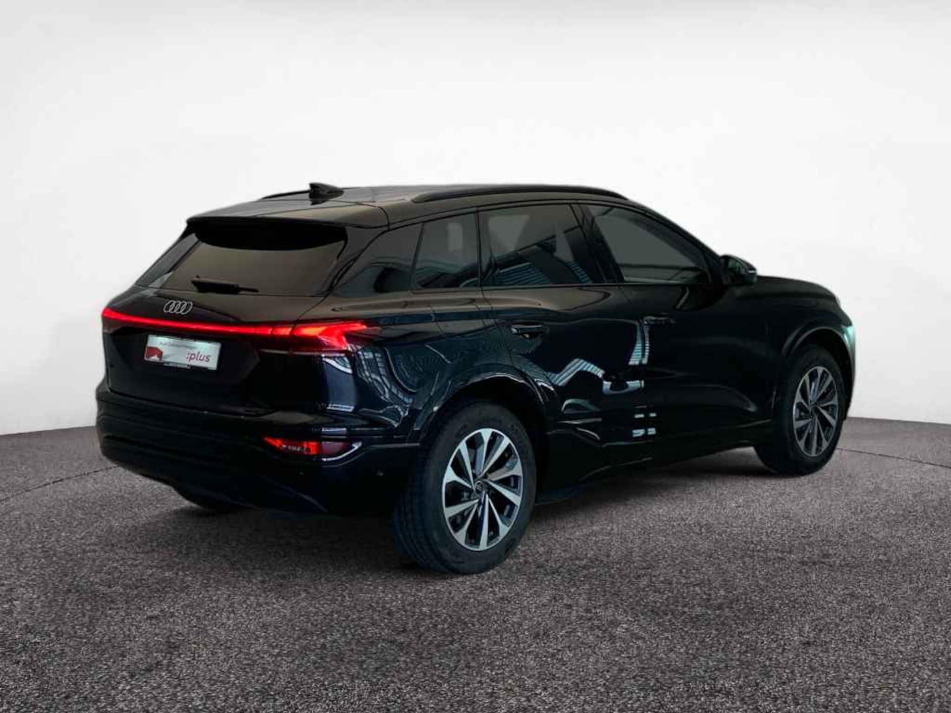 Audi Q6 SUV e-tron