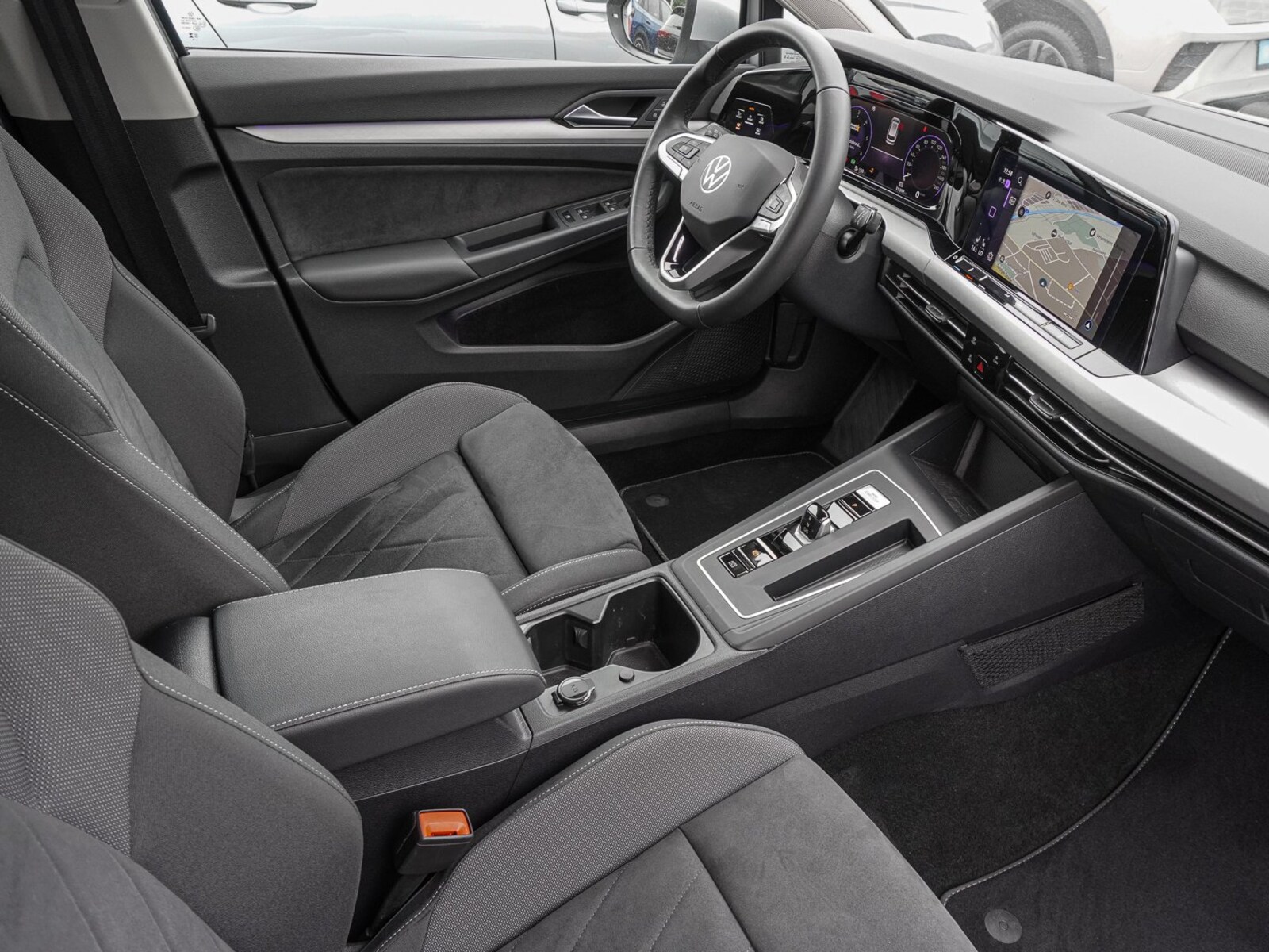 Volkswagen Golf Variant – Bild 7
