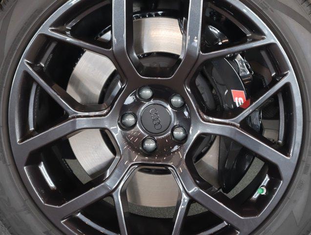 2026 Audi SQ7 Premium Plus - Photo 7