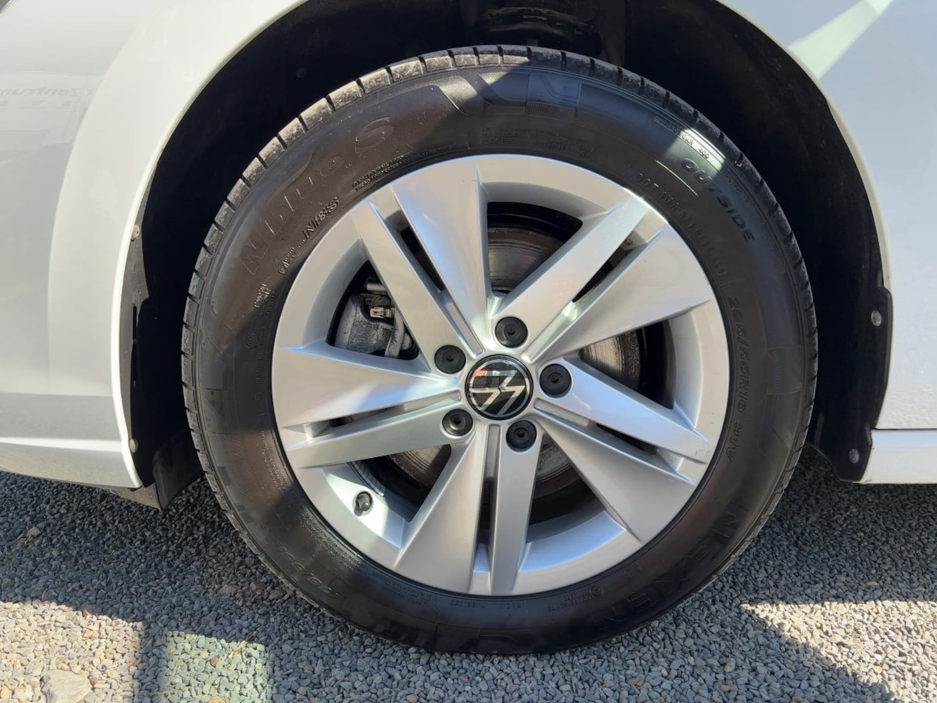Volkswagen Golf Variant Life