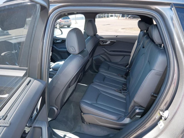 2026 Audi Q7 Premium Plus - Photo 11