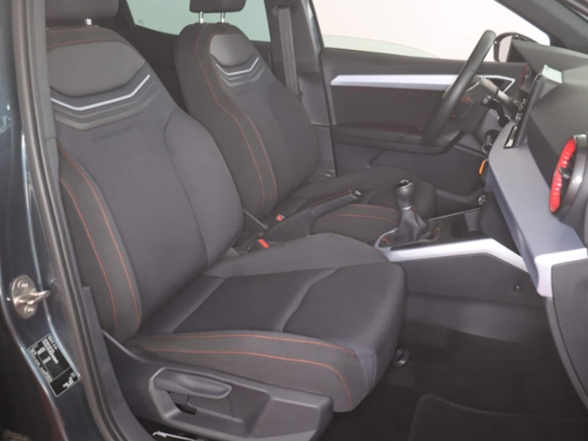 SEAT Arona FR