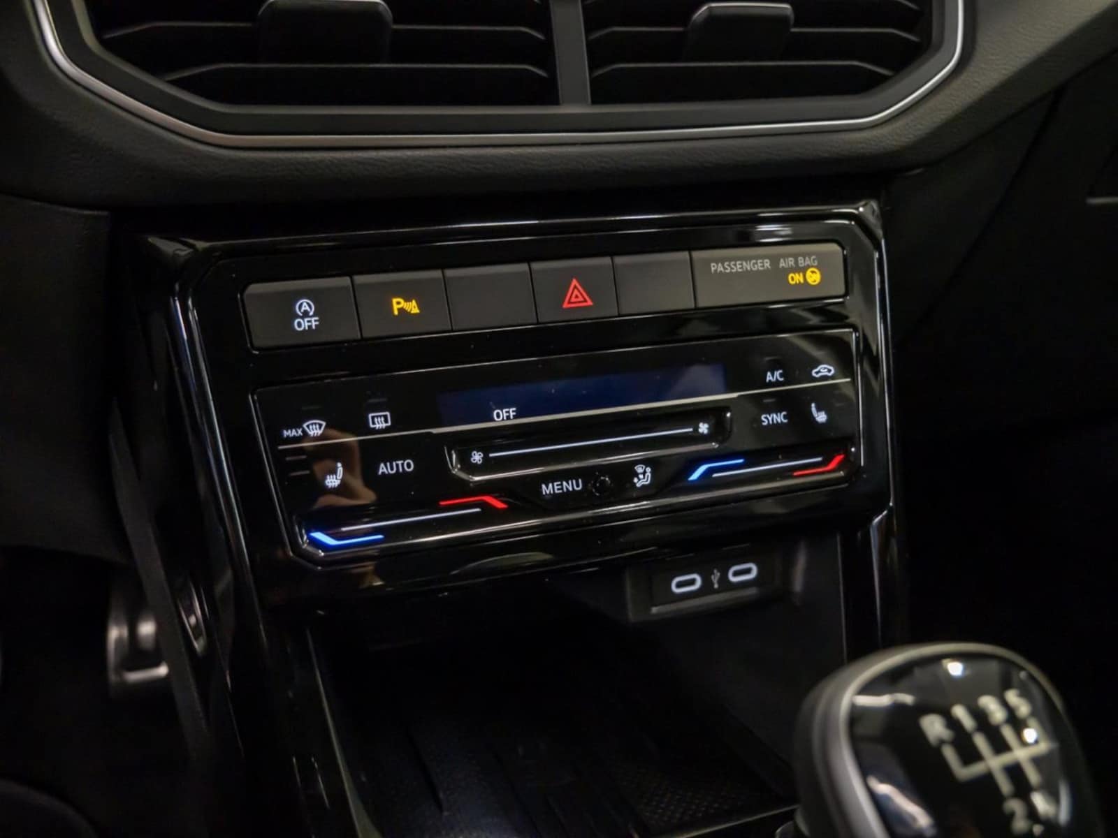 Volkswagen T-Cross – Bild 14