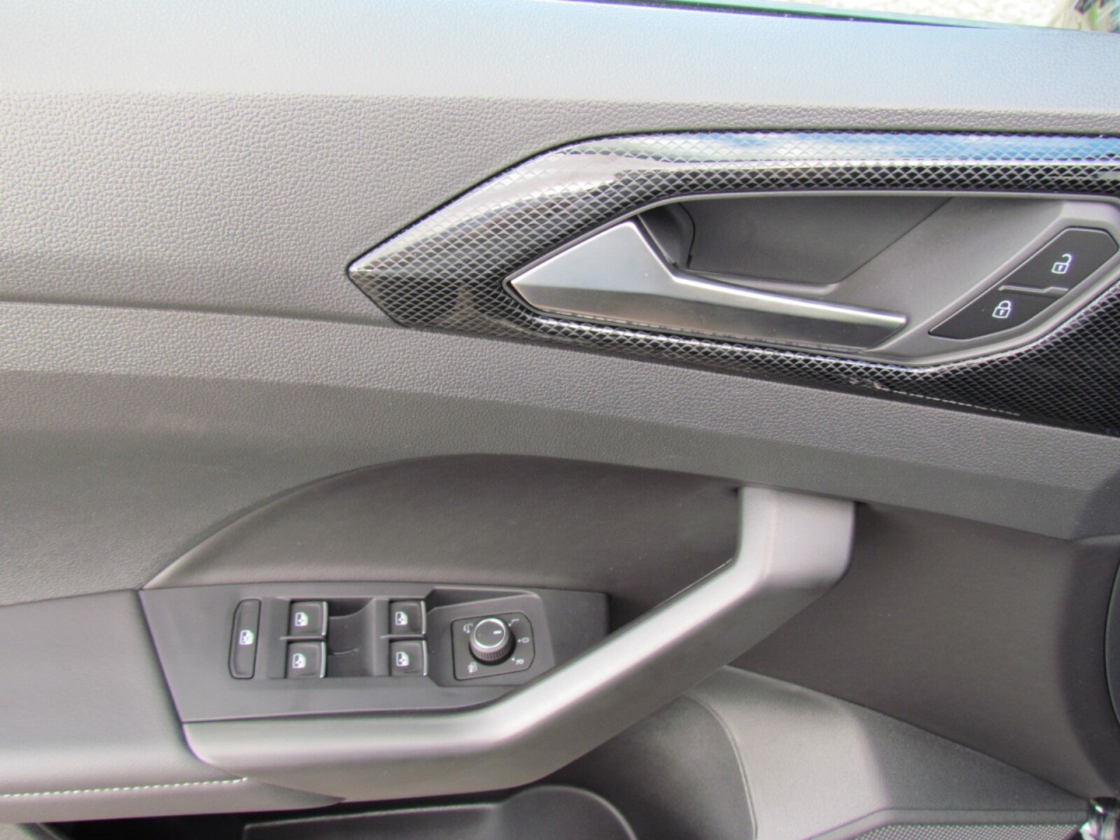 Volkswagen T-Cross – Bild 7