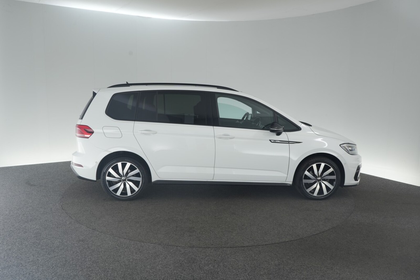 Volkswagen Touran – Bild 7