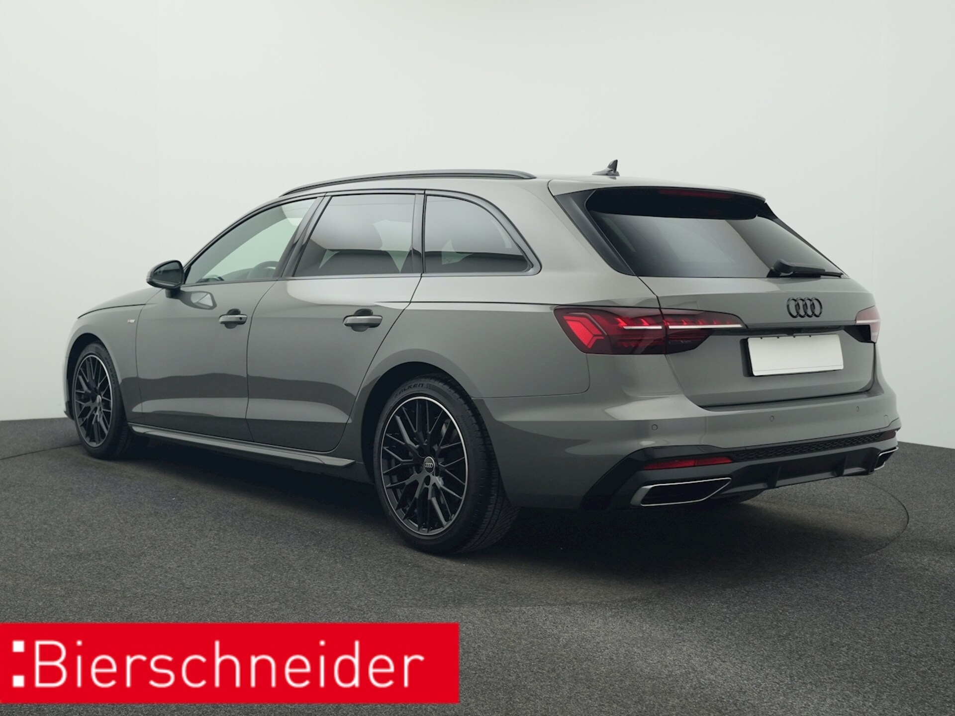 Audi A4 Avant S line