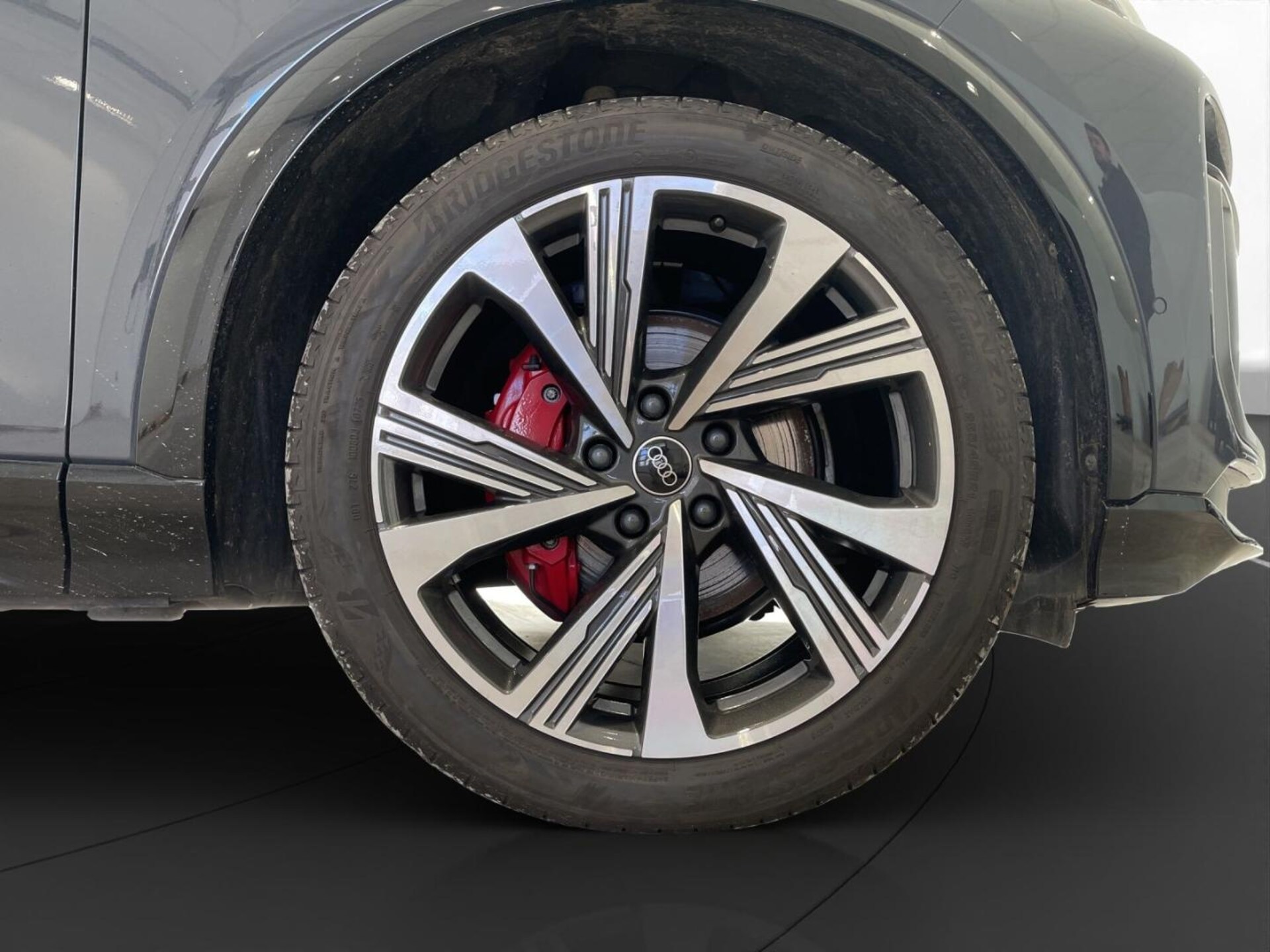Audi Q6 SUV e-tron