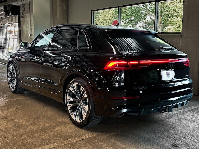 2026 Audi Q8