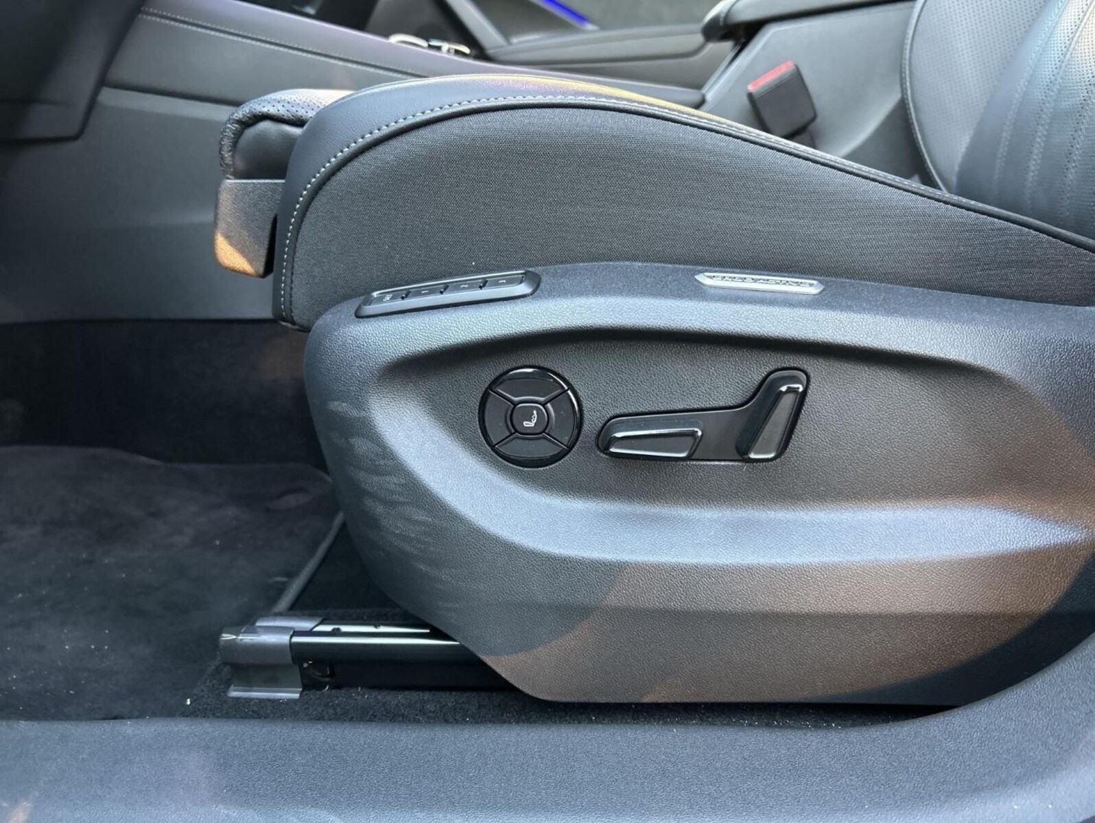 Volkswagen Tayron – Bild 12