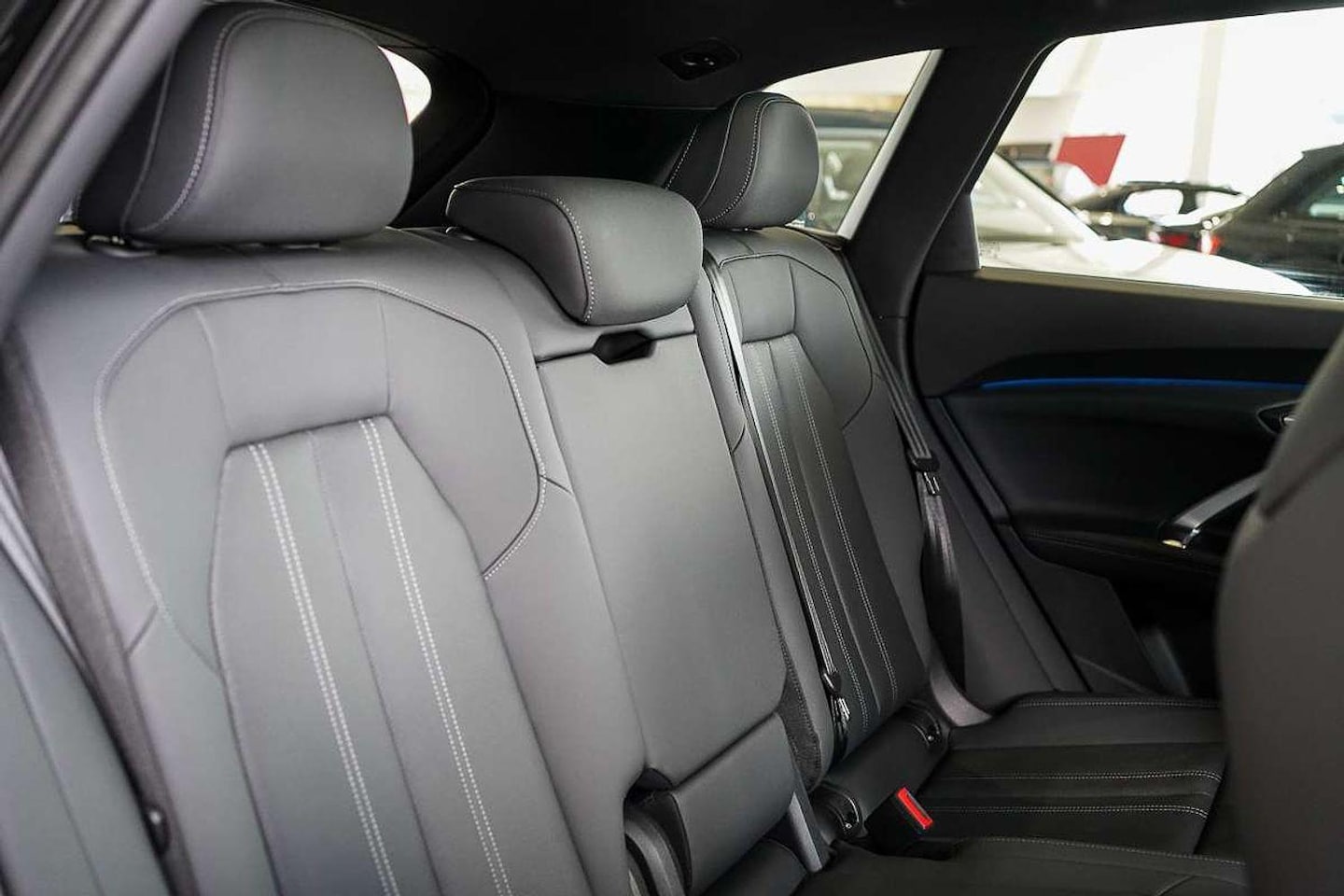 Image about Audi Q5 SUV TFSI quattro 200 kW sport