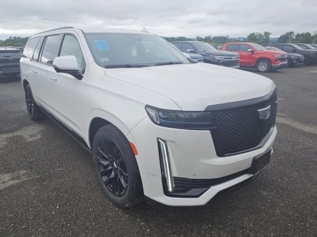 2023 Cadillac Escalade ESV