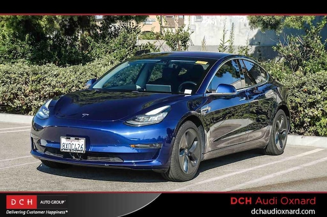 Photo of 2018 Tesla Model 3 