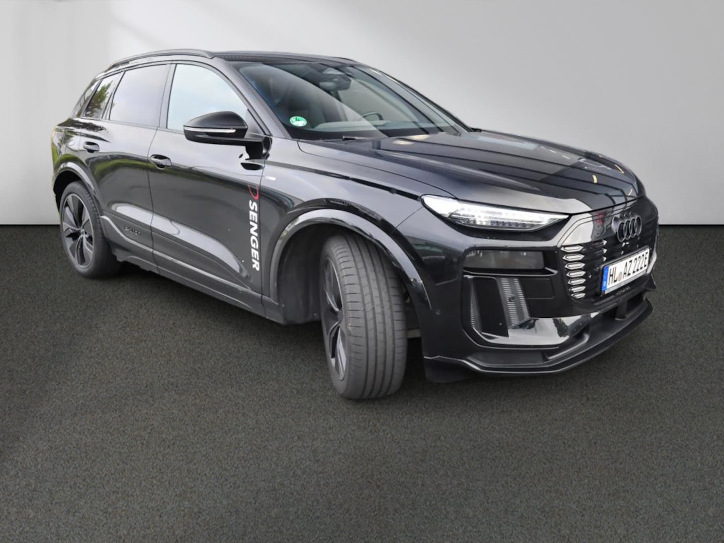 Bild über Audi Q6 SUV e-tron e-tron performance - für weitere Informationen kontaktieren Sie den Audi Partner