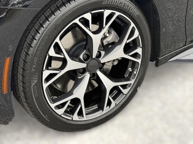 2026 Audi A6 Premium Plus - Photo 12